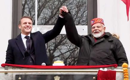 PM Modi and Emmanuel Macron will hold bilateral talks in Mumbai, around 3.15 pm. File Pic